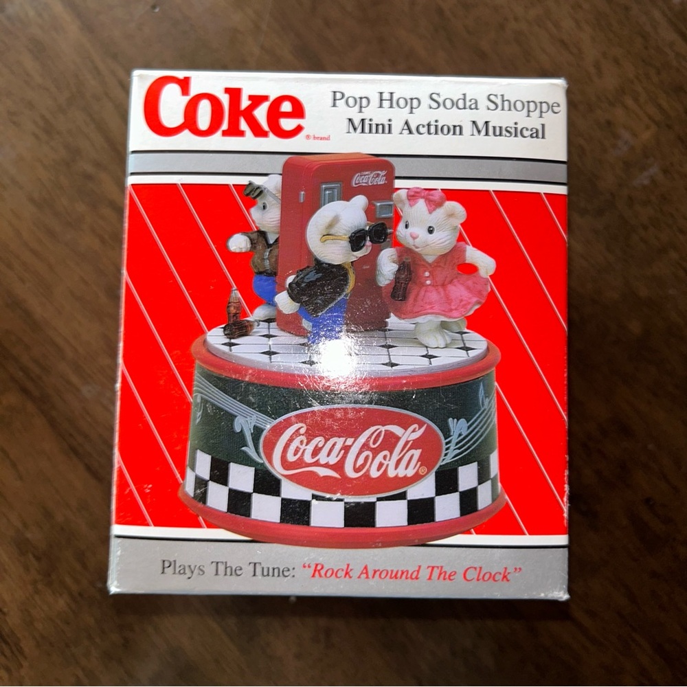 NEW Vintage 1994 coca-cola Pop-Hop Soda Shoppe musical action decoration
